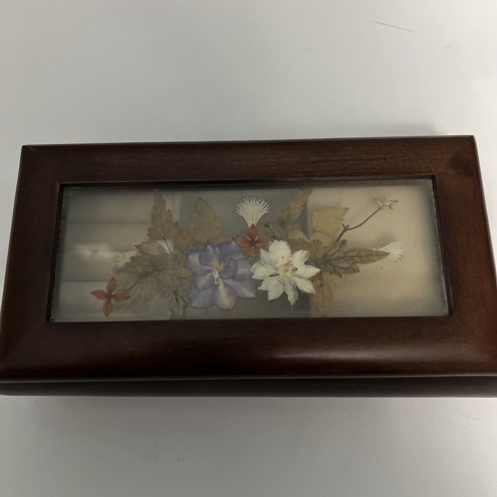 Vtg Bombay Co Music Jewelry Box Mahogany Pressed Flowers Glass Lid tested works